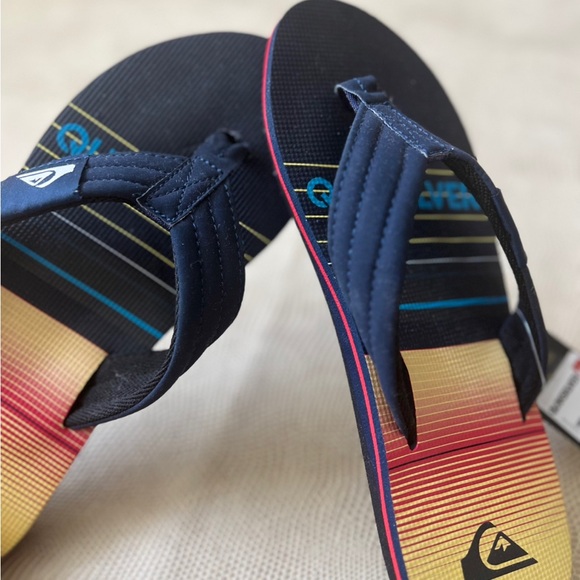Quiksilver Other - 🩴🩴Quick Silver Molokai Cutback Youth Flip Flop 🩴🩴 “NWT”